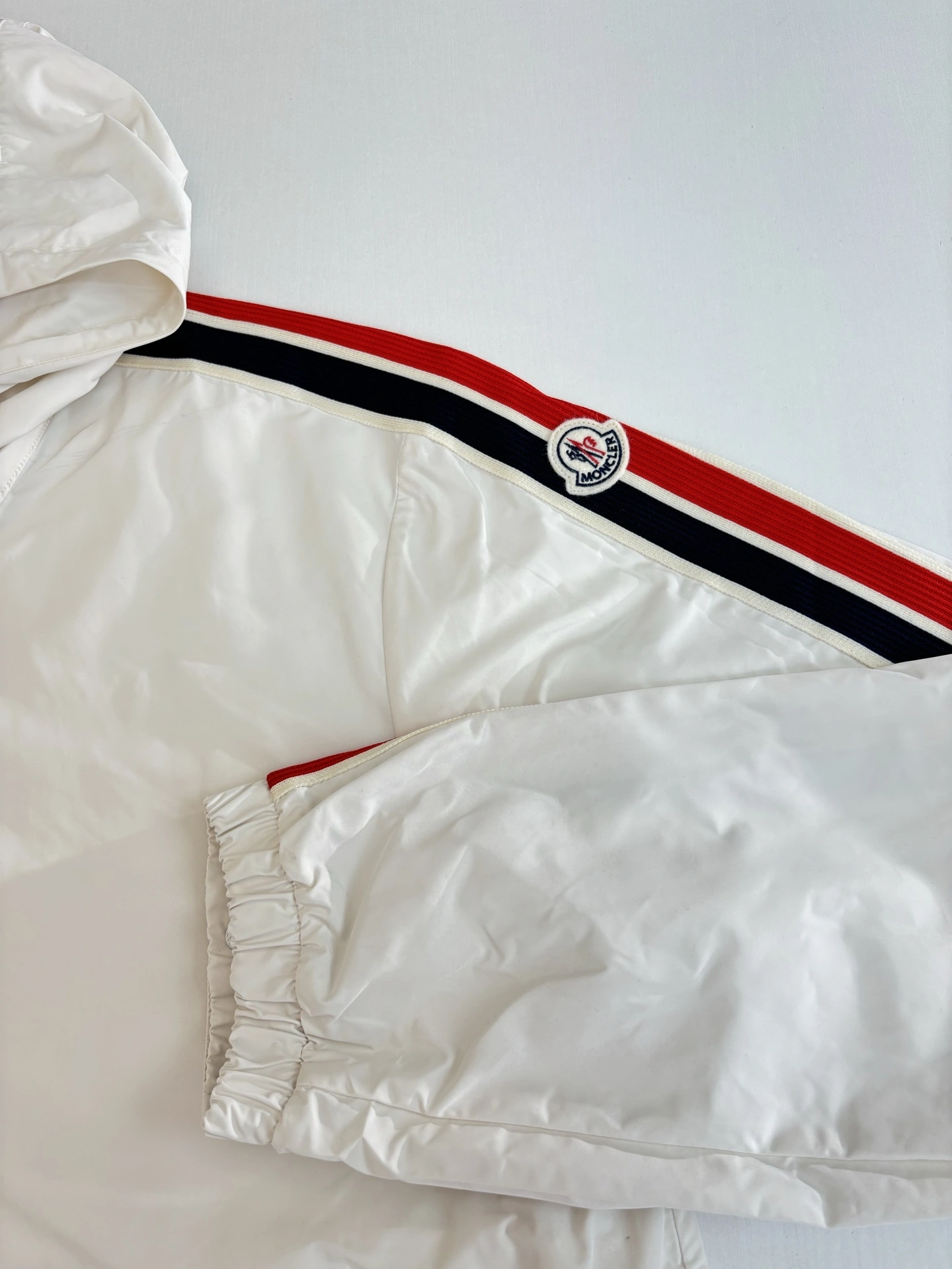 wg.luxury- 7o9385r oversize item:E-F363H1920